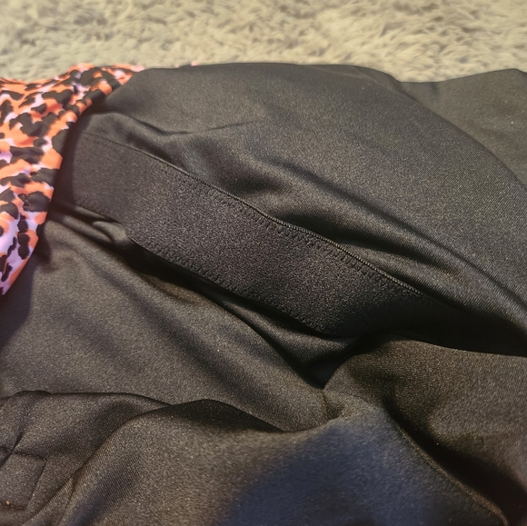 Fabletics one piece - Picture 3 of 4